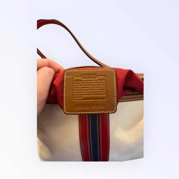 Vintage Coach Studio Small Shoulder Bag 6641 Y2K Ivory Red Blue Stripe Rare COA - Picture 12 of 16